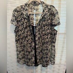 Apt 9 cream black blouse with black under tank 1x